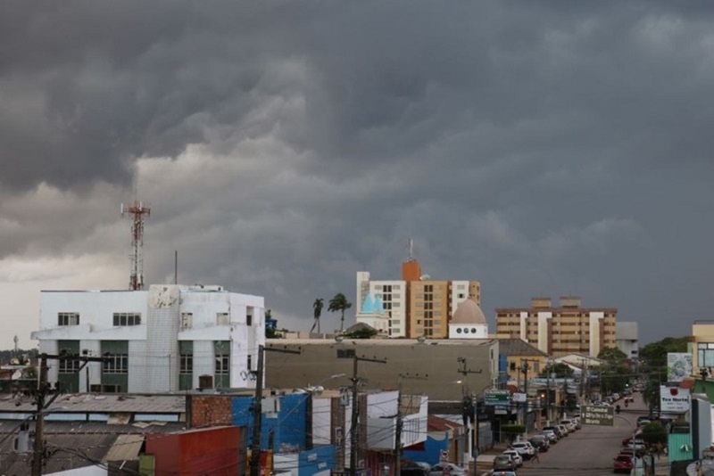 CARREGADO: Semana com pouco sol e chuvas em Rondônia, incluindo Cacoal