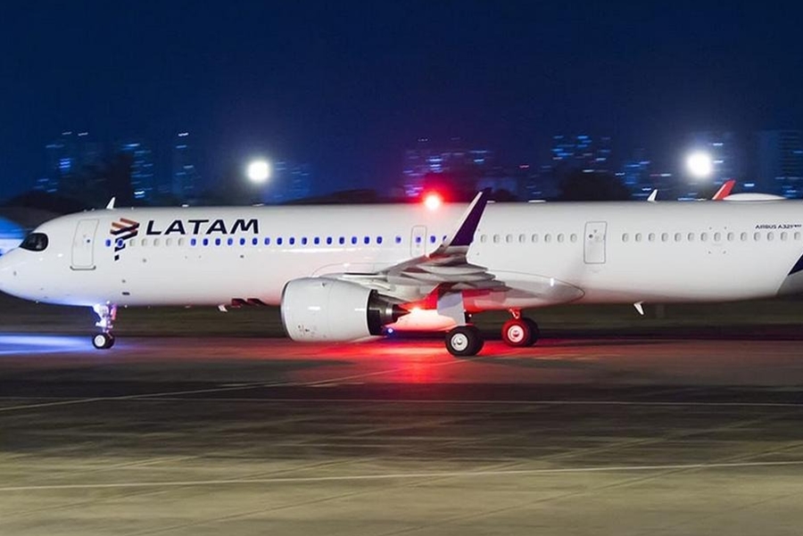 PÂNICO: Passageiros são hospitalizados após problemas em voo da Latam