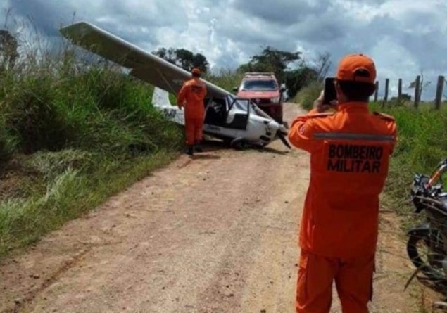 POUSO FORÇADO: Avião de pequeno porte cai em área rural de RO