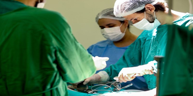 NESTA TERÇA (16): Primeiro transplante ósseo da região Norte acontece no Hospital de Base