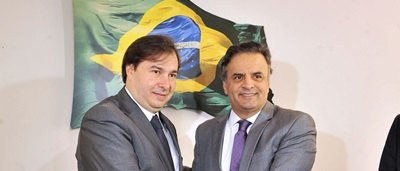 Renan, Aécio e Maia querem reduzir número de partidos
