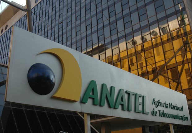 Anatel mantém R$ 370 milhões em multas contra Telefônica