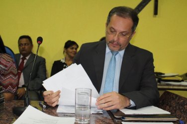 Vereador Sid convoca secretária e diz que compra de material esportivo não é emergencialidade