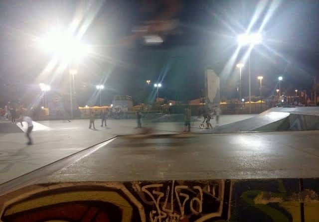 SKATE PARK: Adolescentes recusam sair de aglomeração e são levadas para delegacia