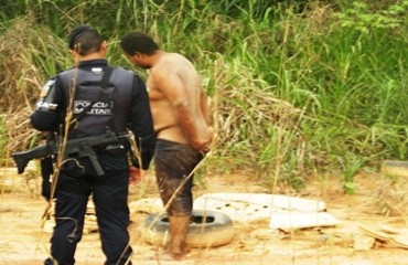 Polícia encontra andarilho seminu as margens da BR 364 - FOTOS