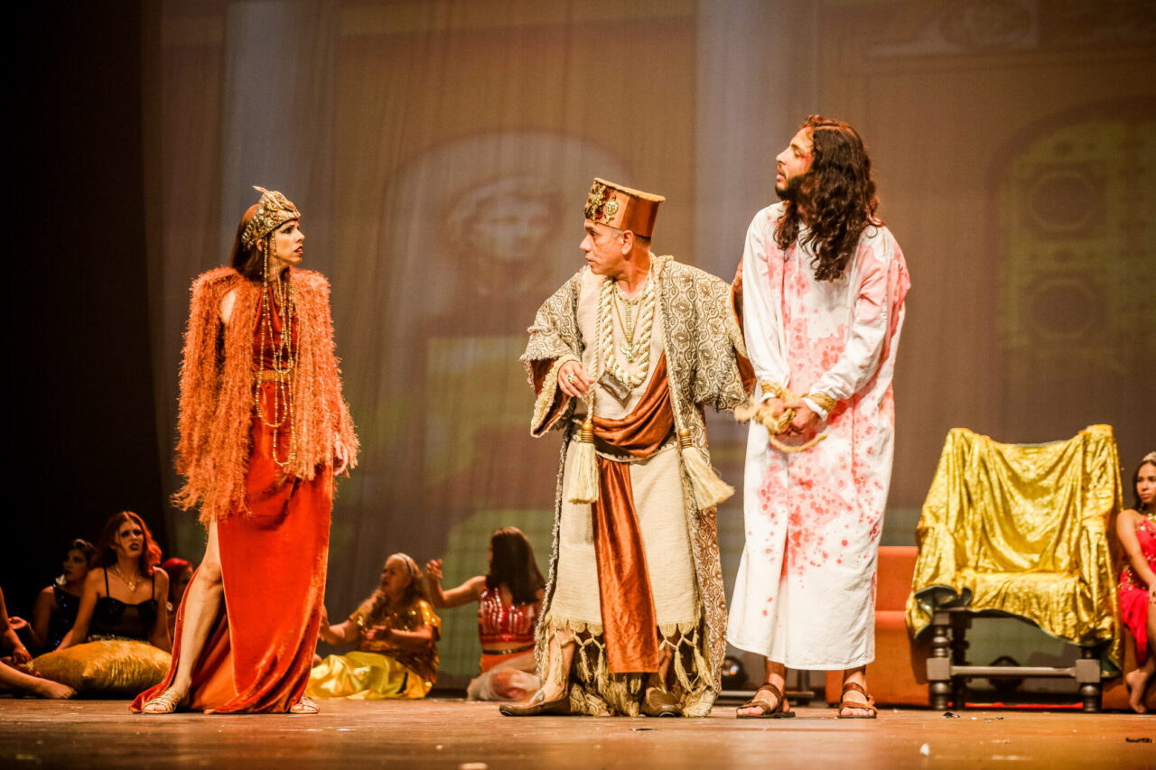 GRATUITO: Espetáculo 'O Cristo' será apresentado nesta quinta-feira no Teatro Palácio das Artes