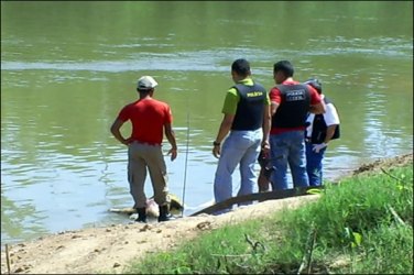 Corpo de Bombeiro intensifica busca por jovem desaparecido no Rio Jamari