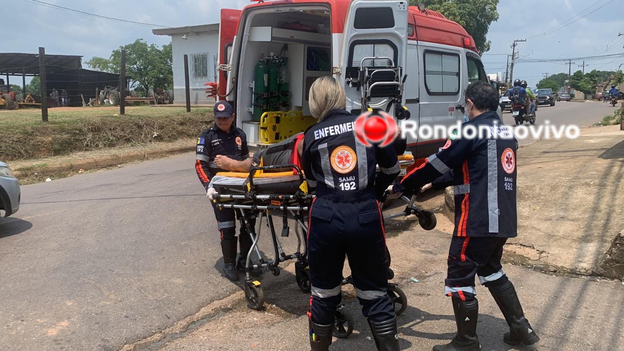 INCONSCIENTE: Homem fica em estado gravíssimo ao sofrer queda na frente de bar