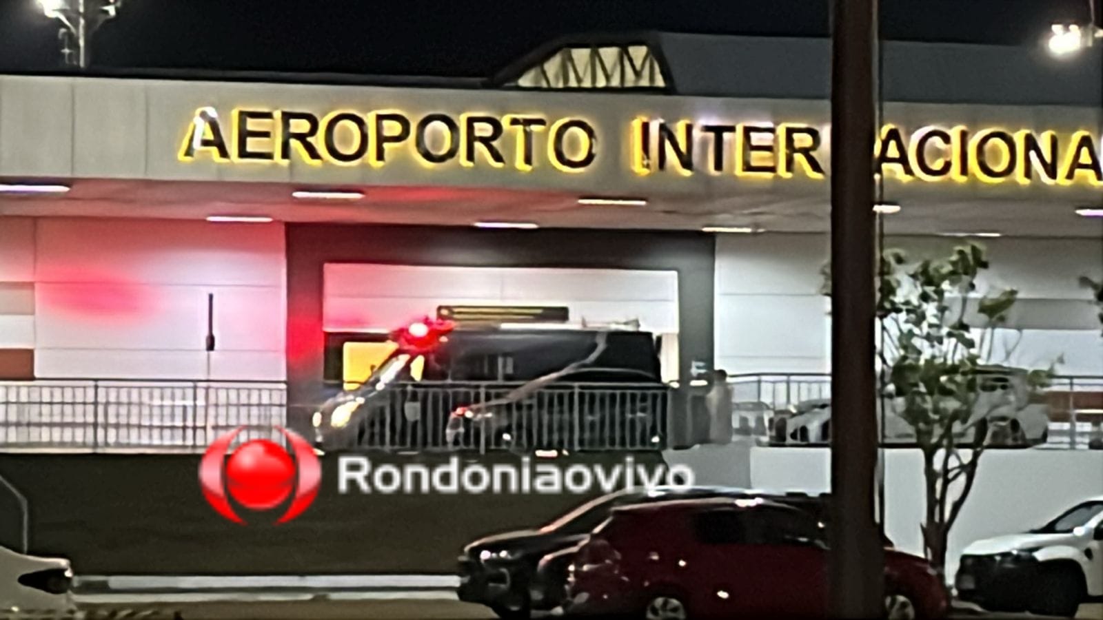 VÍDEO: Aeroporto é evacuado após suspeita de bomba 
