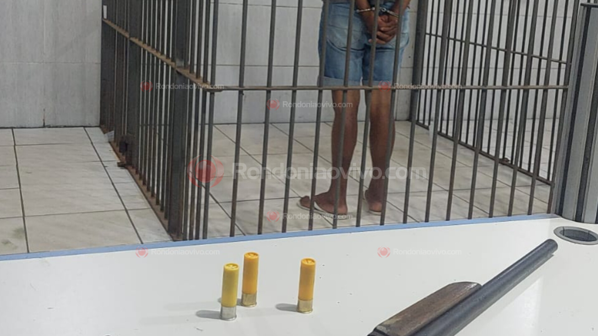 NO AEROCLUBE: Equipe do sargento Machado prende homem que se exibia com espingarda 