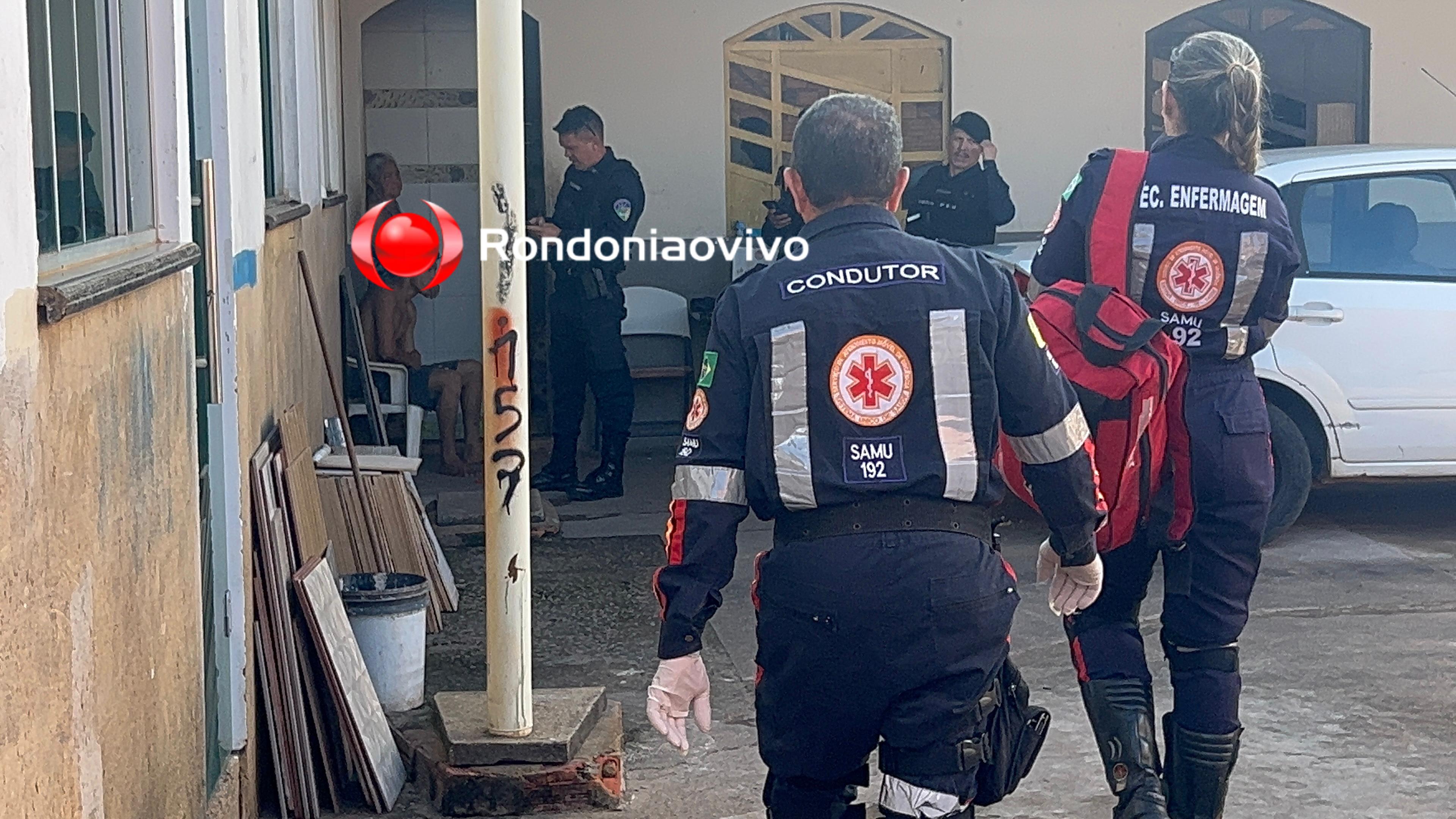 CASTIGADO: Acusado de derrubar mulher e criança para roubar moto é baleado e surrado 