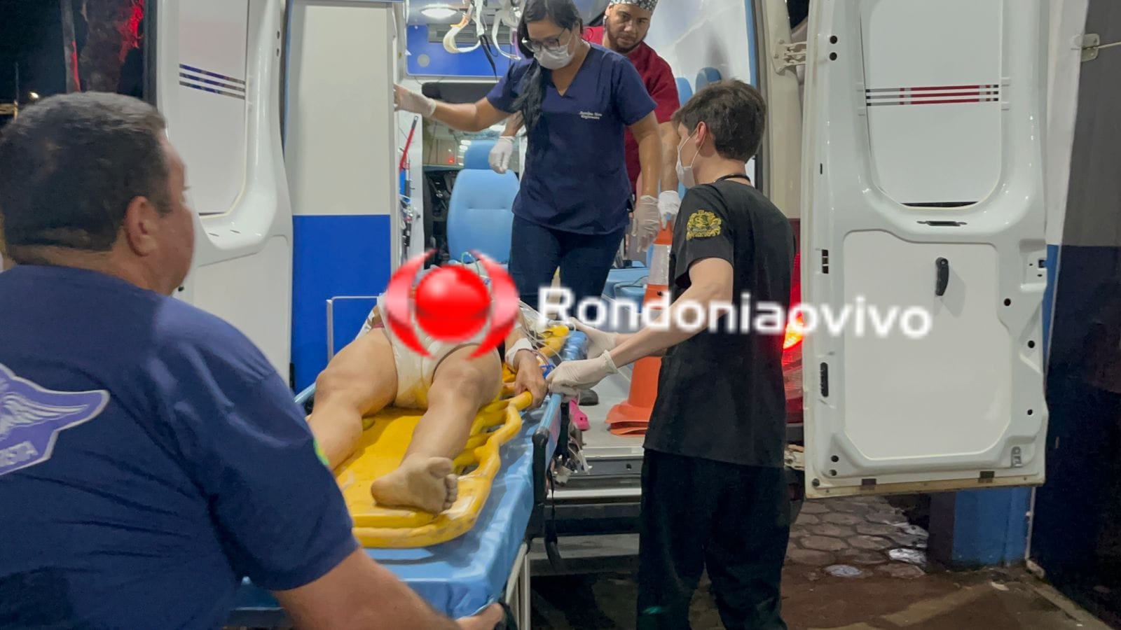 DENTRO DE CASA: Criança e mãe são atacadas gravemente; Ex-marido é procurado 