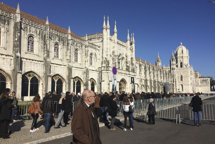 FRONTEIRAS: Portugal impede entrada de mais de mil brasileiros