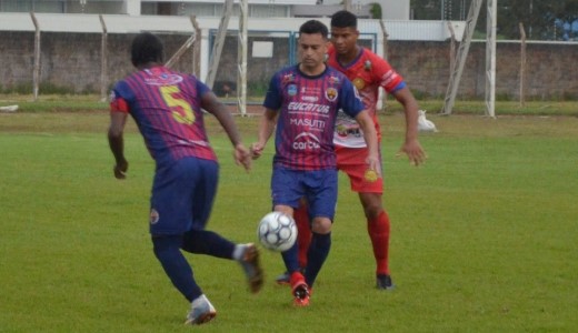 Barcelona bate Vilhenense e fica a um empate da final