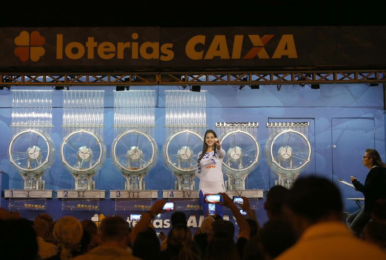 FEZINHA: Loterias da Caixa poderão ter preços reajustados a partir de janeiro