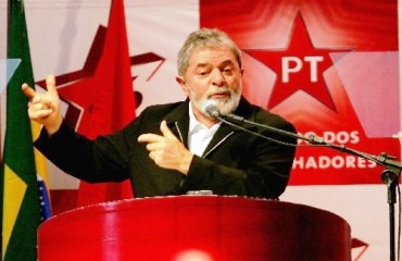 MENSALÃO - O maior escândalo do governo Lula