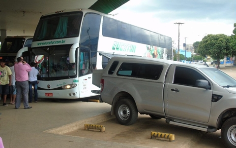 Passageiro morre dentro de ônibus durante viagem