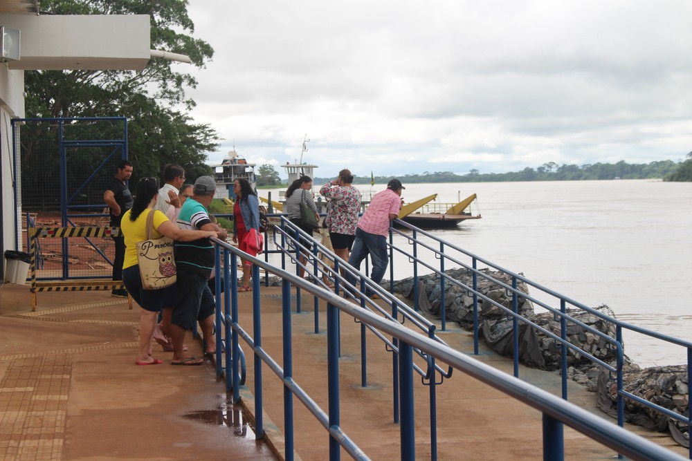 BOLÍVIA: Turismo de brasileiros é proibido após protesto contra novo código penal