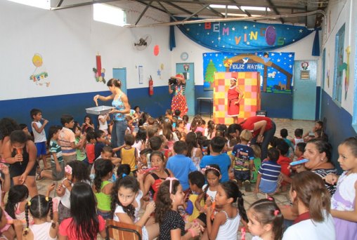 Campanha “Construindo um sorriso de Natal” beneficia crianças da capital