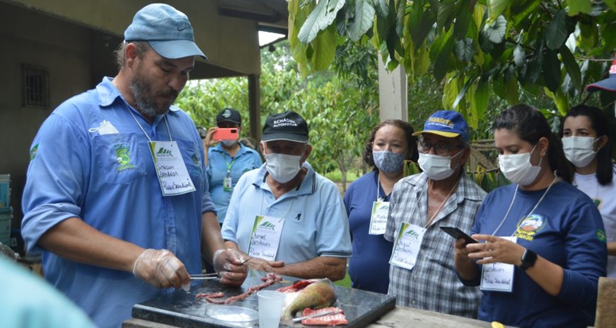 PSICULTURA: Projeto Peixe Saudável atende agricultores de Candeias do Jamari