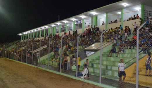 Rondoniense e Real Ariquemes duelam no Aluizão