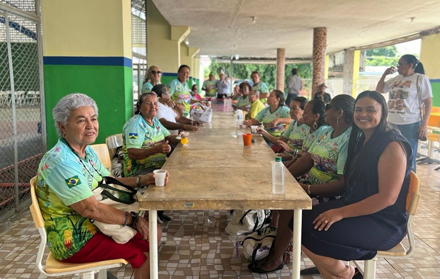 TAISSA SOUSA: Deputada participa da comemoração do Dia do Idoso em Rondônia