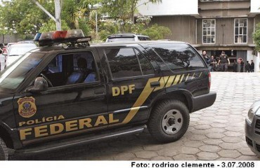 PF desarticula esquemas de crimes contra o sistema financeiro e prende 33
