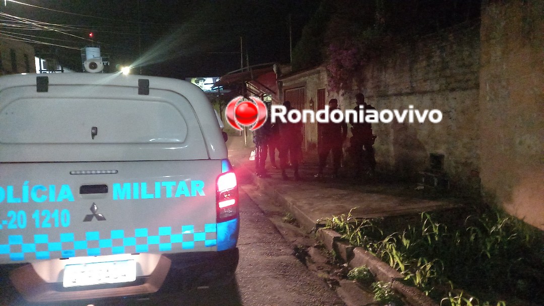 VIOLÊNCIA: Homem jurado de morte é atacado a tiros na residência do primo