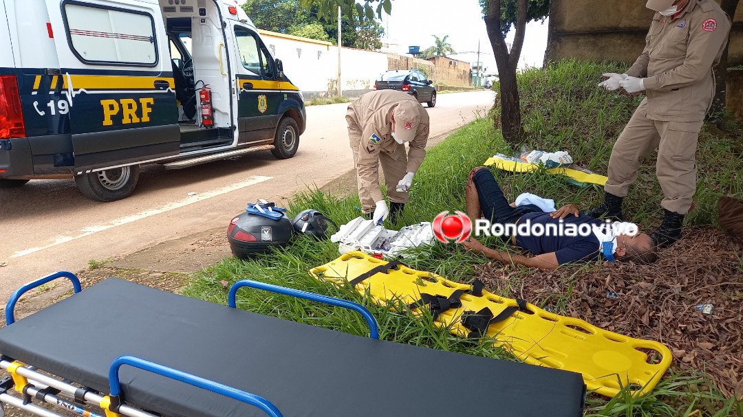 VÍDEO: Colisão entre carro e moto deixa homem em estado grave