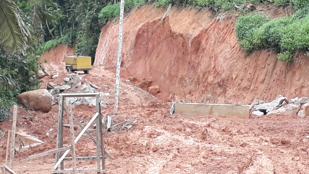 DESMORONAMENTO: Trabalhador fica soterrado em obra da Caerd