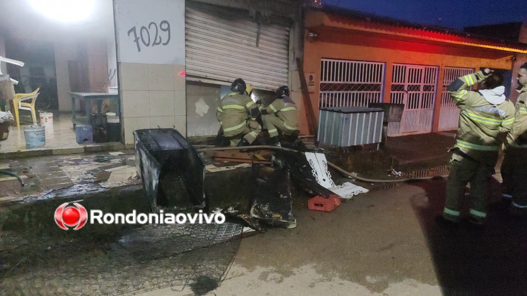 ASSISTA: Incêndio em depósito mobiliza populares e Bombeiros