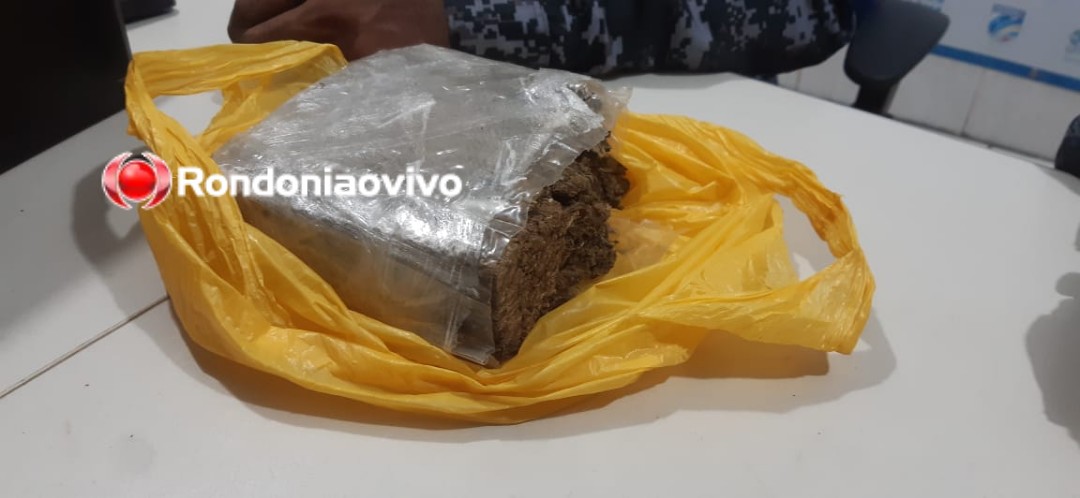 'SÓ PRA CONSUMO': Após perseguição e acidente, homem é preso com um quilo de droga