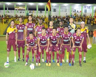 FUTEBOL 2016 - Genus vence e assume a liderança do estadual