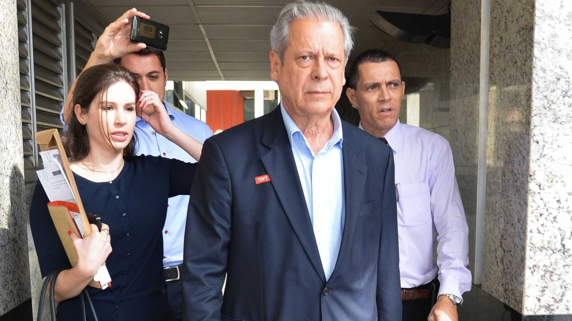 Dirceu duvida de candidatura de Lula e critica viés eleitoreiro do PT