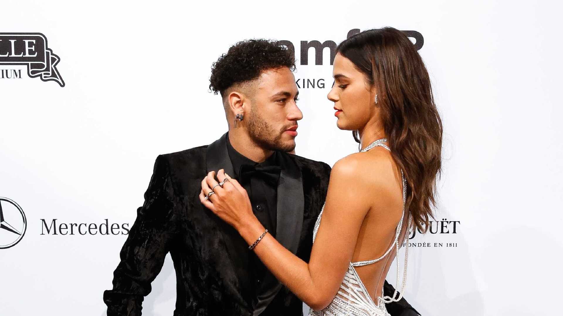 NAMORO: Dois meses após término, Bruna Marquezine abre jogo sobre Neymar