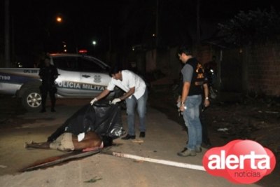 ARIQUEMES - Homem é morto a pauladas em via pública