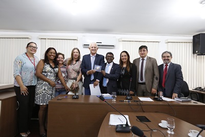 Rosangela Donadon participa de comissões na capital