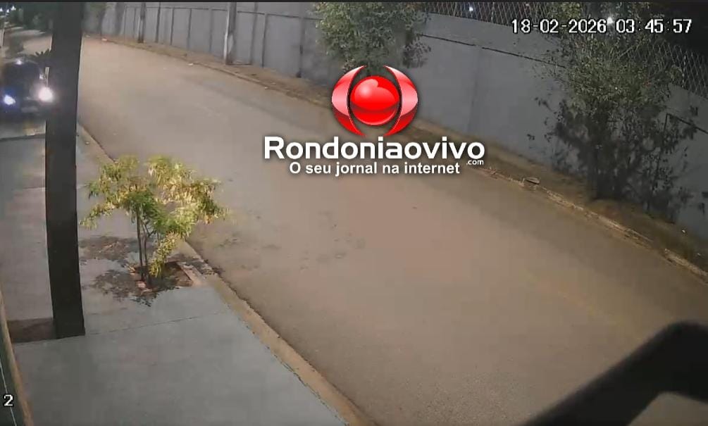 VÍDEO: Motorista foge após subir calçada e provocar acidente