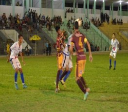 Roraima e Rondônia duelam no Aluizão nesta sexta