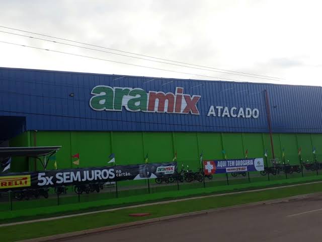 ARAMIX: Casal é preso por furto em atacadista na capital; mulher está grávida de 9 meses