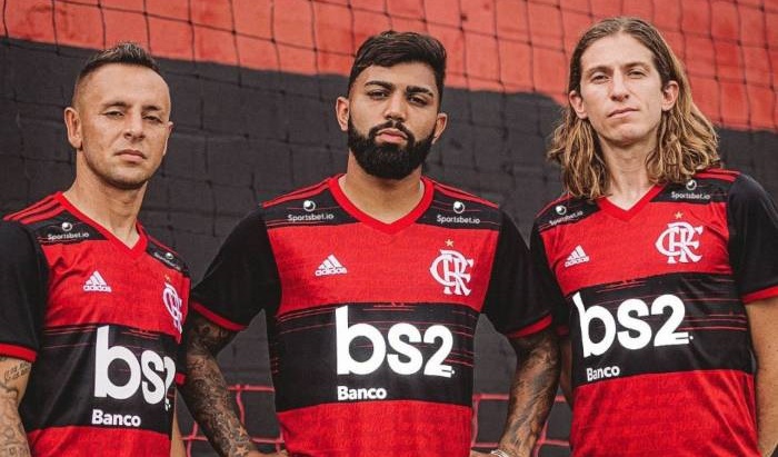 RUBRO-NEGRO: Flamengo encaminha patrocínio da Amazon, empresa mais valiosa do mundo