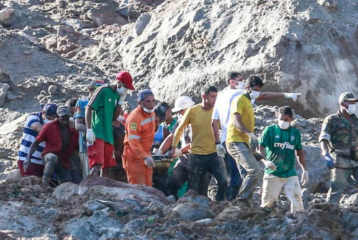 BAIXADA SANTISTA: Número de mortos encontrados sobe pra 43 corpos