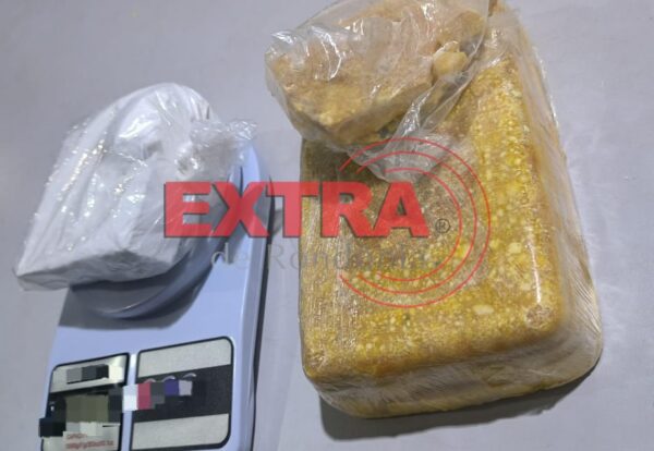 VILHENA: PM flagra trio pesando drogas em bar e apreende 1,5 kg de entorpecentes