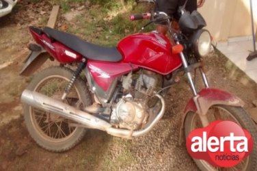 Homem é preso com motocicleta roubada