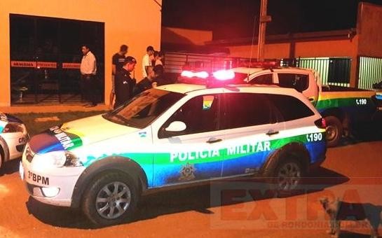 GOLPE DA MORTE: Fiéis impedem assassinato de viciada a facadas em casa abandonada