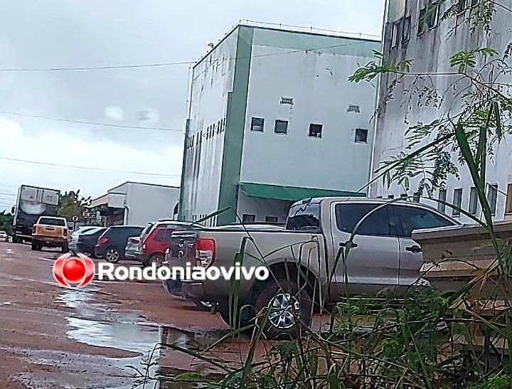 BANDO PRESO: Polícia encontra em pátio de hospital caminhonete roubada por quadrilha