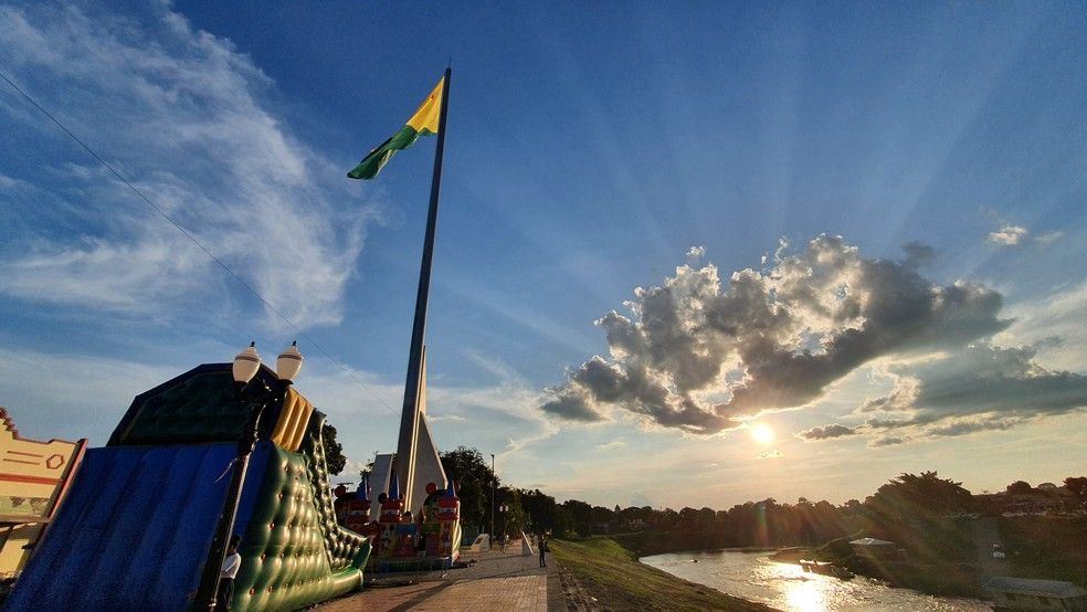 CURIOSIDADE: Rio Branco não tem hino oficial, mas apenas a música que celebra centenário da colonização