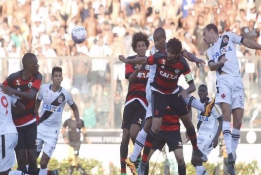 Vasco e Flamengo fazem semifinal do carioca em Manaus