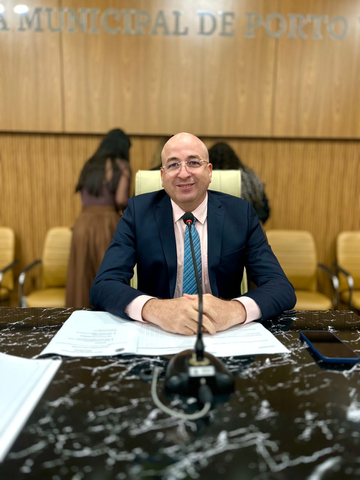 GEDEÃO NEGREIROS: Vereador solicita drenagem urgente para Rua Mané Garrincha no bairro Socialista