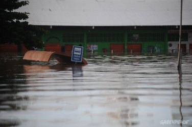 CHEIA - Após chegar aos 19 metros nível do rio Madeira recua e situação é estável 